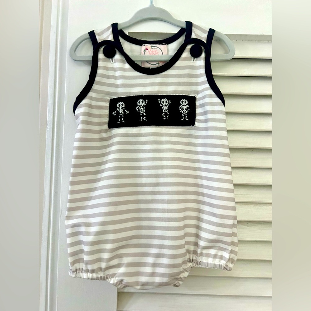 Smocked Halloween dancing skeletons bubble 18M • Little Birdie Co.